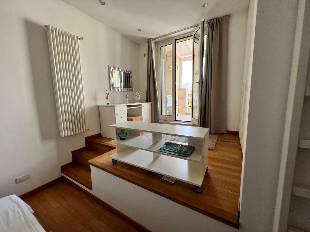 Вілла Donna Giulia Casa Vacanze Поліньяно-а-Маре Екстер'єр фото
