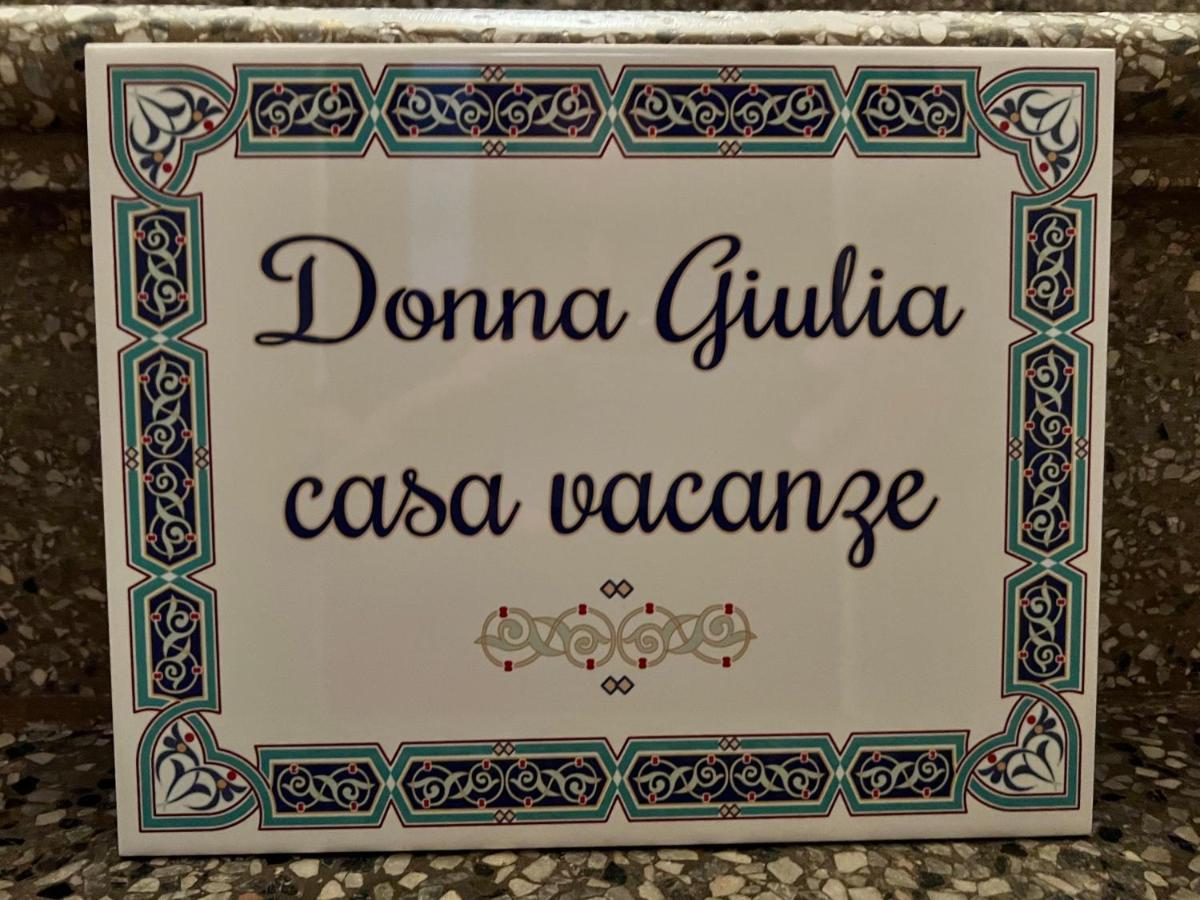 Вілла Donna Giulia Casa Vacanze Поліньяно-а-Маре Екстер'єр фото